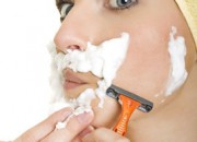 woman_shaving