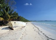 HOTELS.COM - Experience Life in the Affordable Lap of Luxury